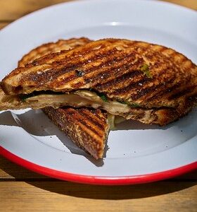 Turkey Brie & Sorrel Jelly Grilled Cheese